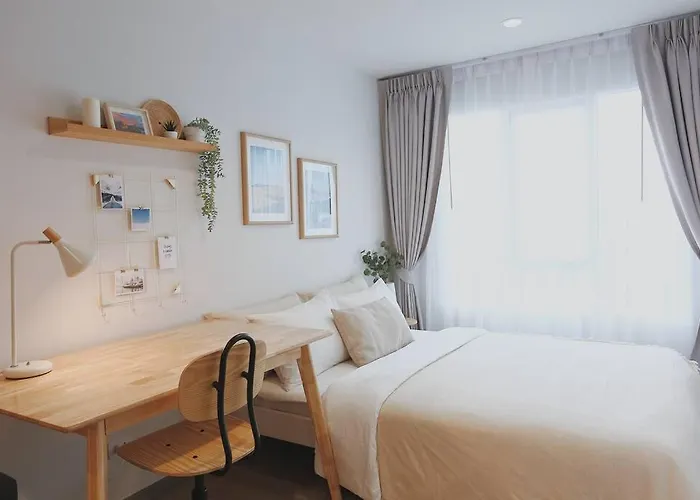 Minimal Cozy Near Chatuchak Weekend Market #1 Apartment Bangkok
